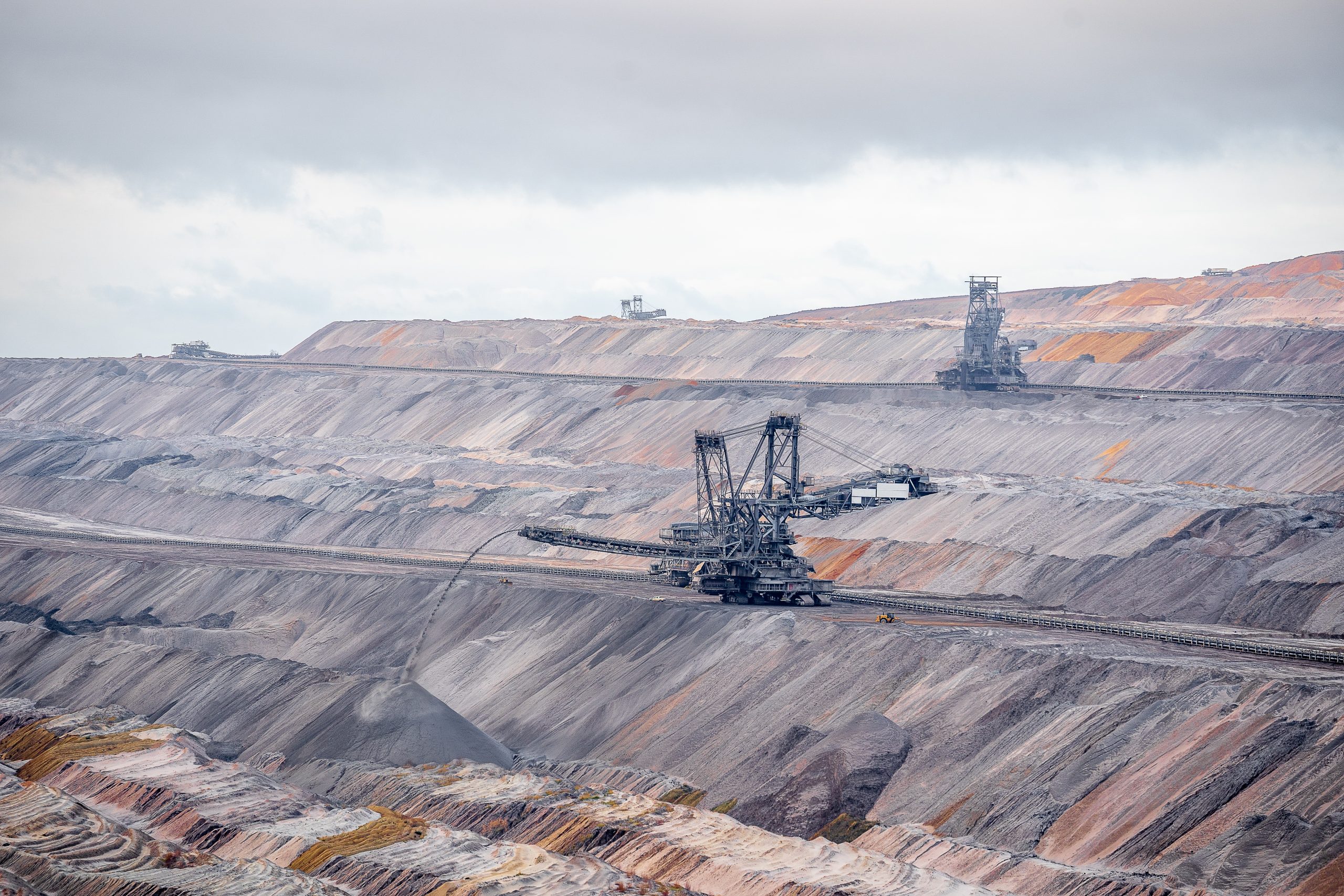 Energetyczna strategia rządu budzi wątpliwości górników. Obawiają się też o plany tworzenia miejsc pracy po zamykaniu kopalni