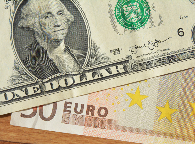 Banki centralne USA i strefy euro zapowiadają restrykcyjny kurs. To może oznaczać również utrzymywanie wysokich stóp procentowych w Polsce