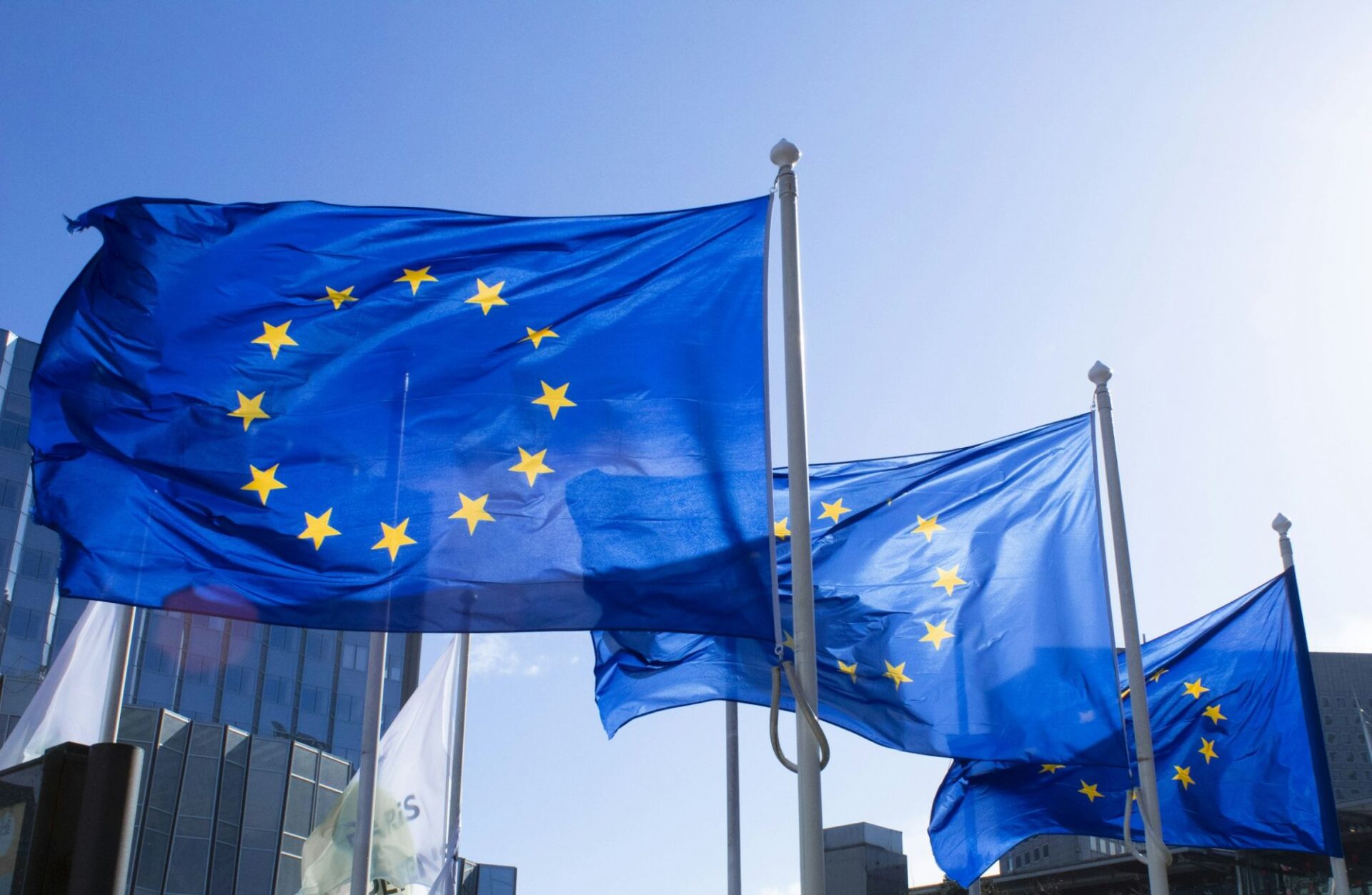 Pakiet Omnibus: Rada UE zdecydowała o drastycznym podwyższeniu progów raportowania