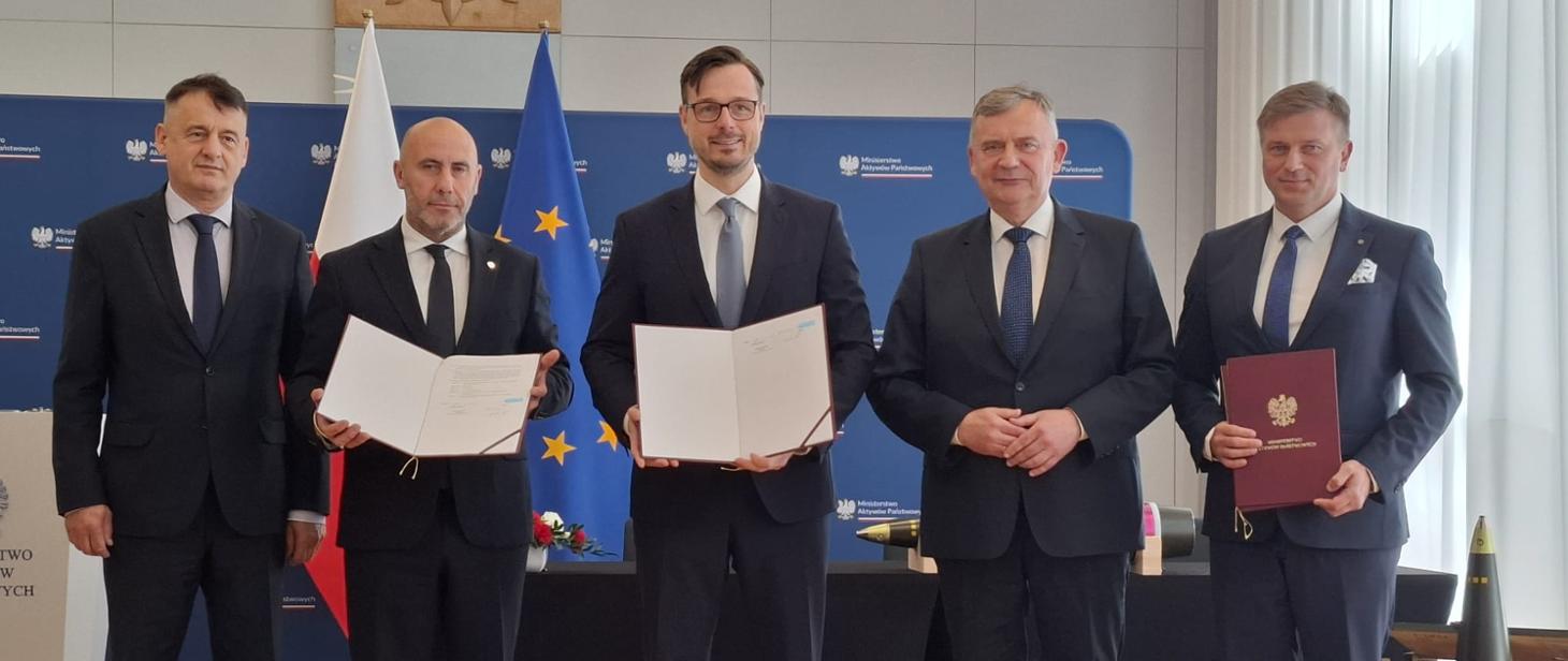 2,4 mld zł dla PGZ na dofinansowanie produkcji amunicji 155 mm