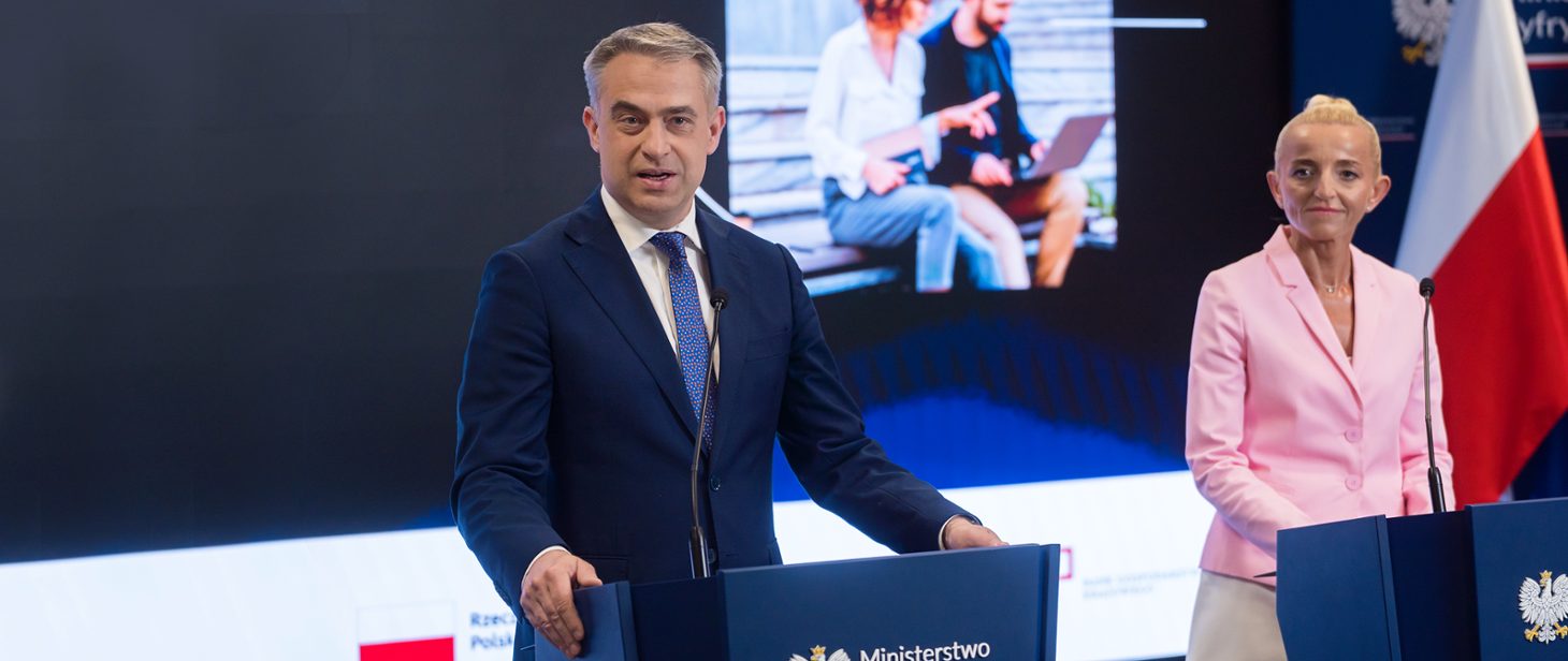 2,8 mld zł z KPO na cyfryzację dla samorządów, szkół wyższych i przedsiębiorców