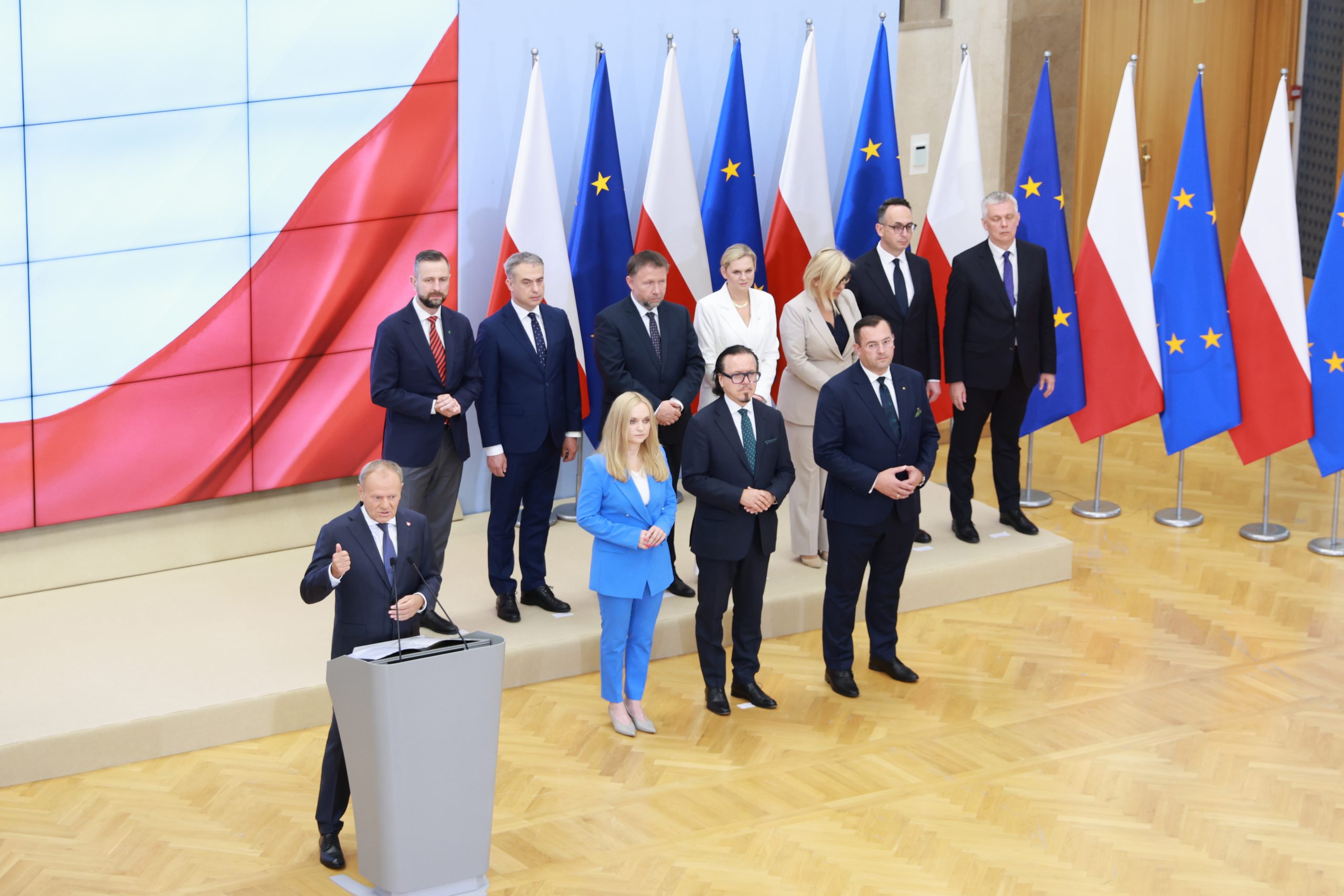 Porządek, bezpieczeństwo i przyszłość – Premier Donald Tusk zaprezentował nowy skład rządu