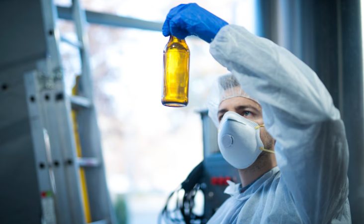 Przemysł chemiczny czeka na szczegóły unijnego wsparcia dla sektora