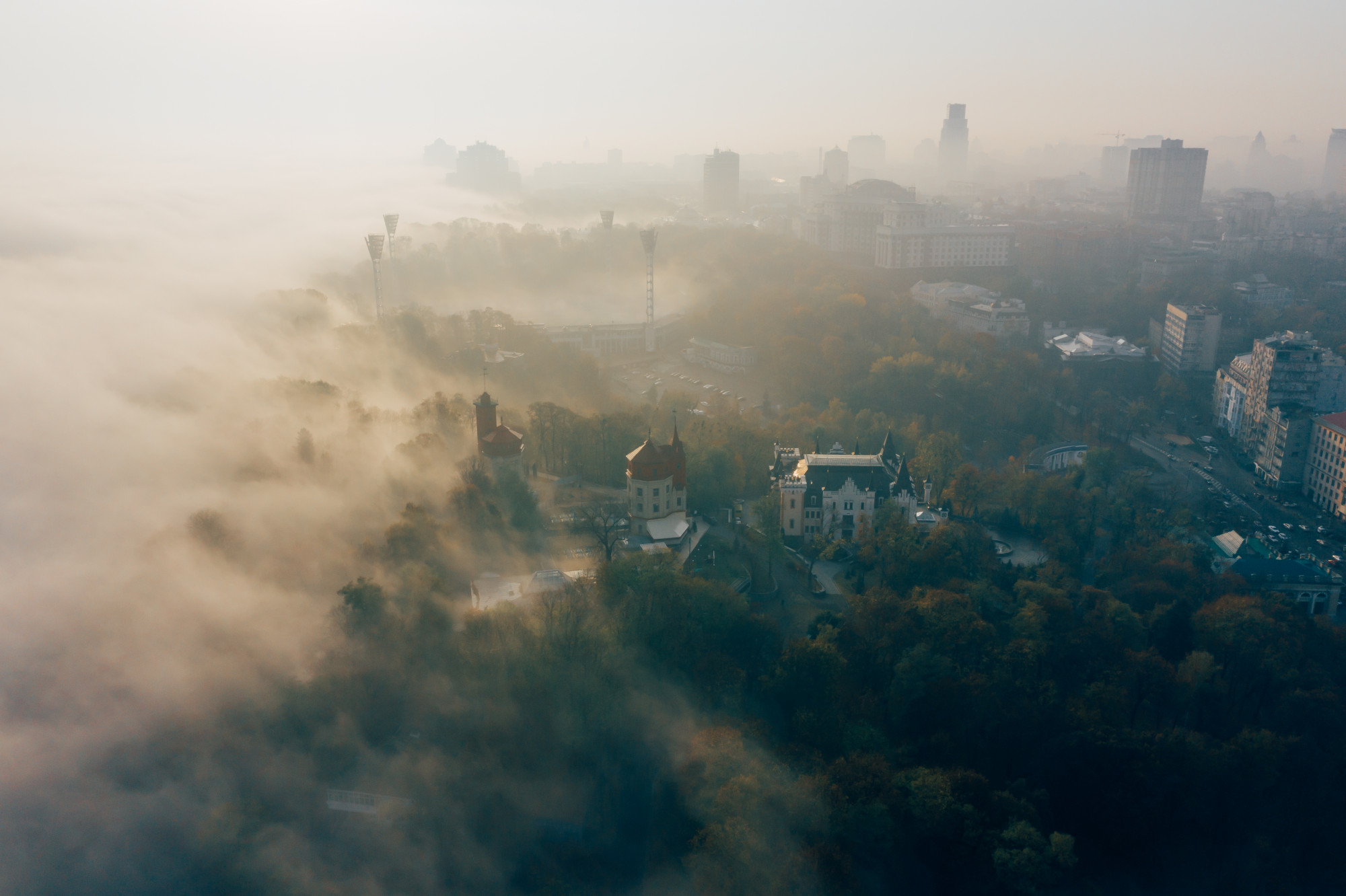 Alarm Smogowy: w Polsce wciąż oddychamy bardzo zanieczyszczonym powietrzem