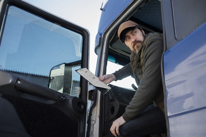 Firmy widmo w branży transportowej – jak chronić się przed fikcyjnymi zleceniami?