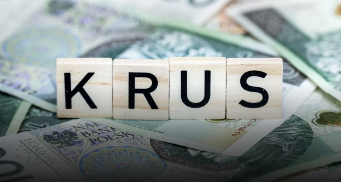 Jedną trzecią świadczeń KRUS wciąż wypłaca przekazem pocztowym. Kasa chce przekonać emerytów i rencistów do bankowości