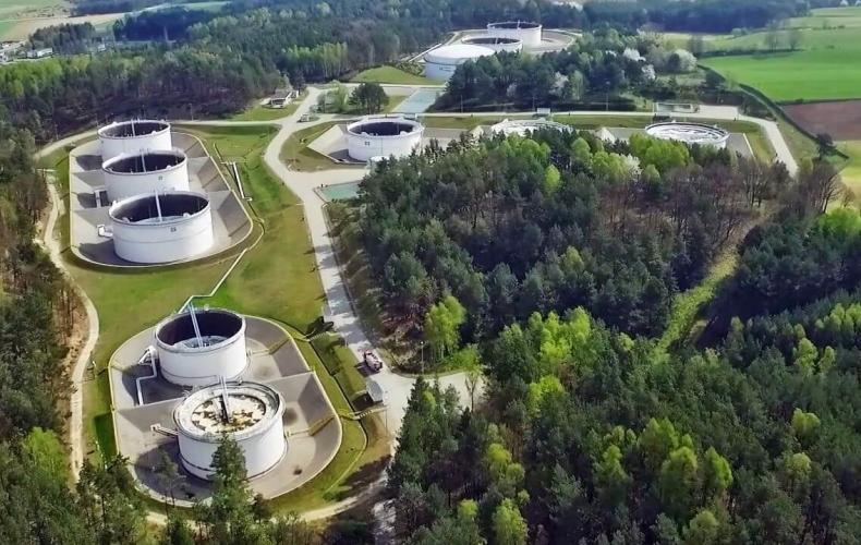 Polska wzmacnia bezpieczeństwo energetyczne. Baza PERN w Dębogórzu dzięki rozbudowie stała się największą bazą paliwową w kraju