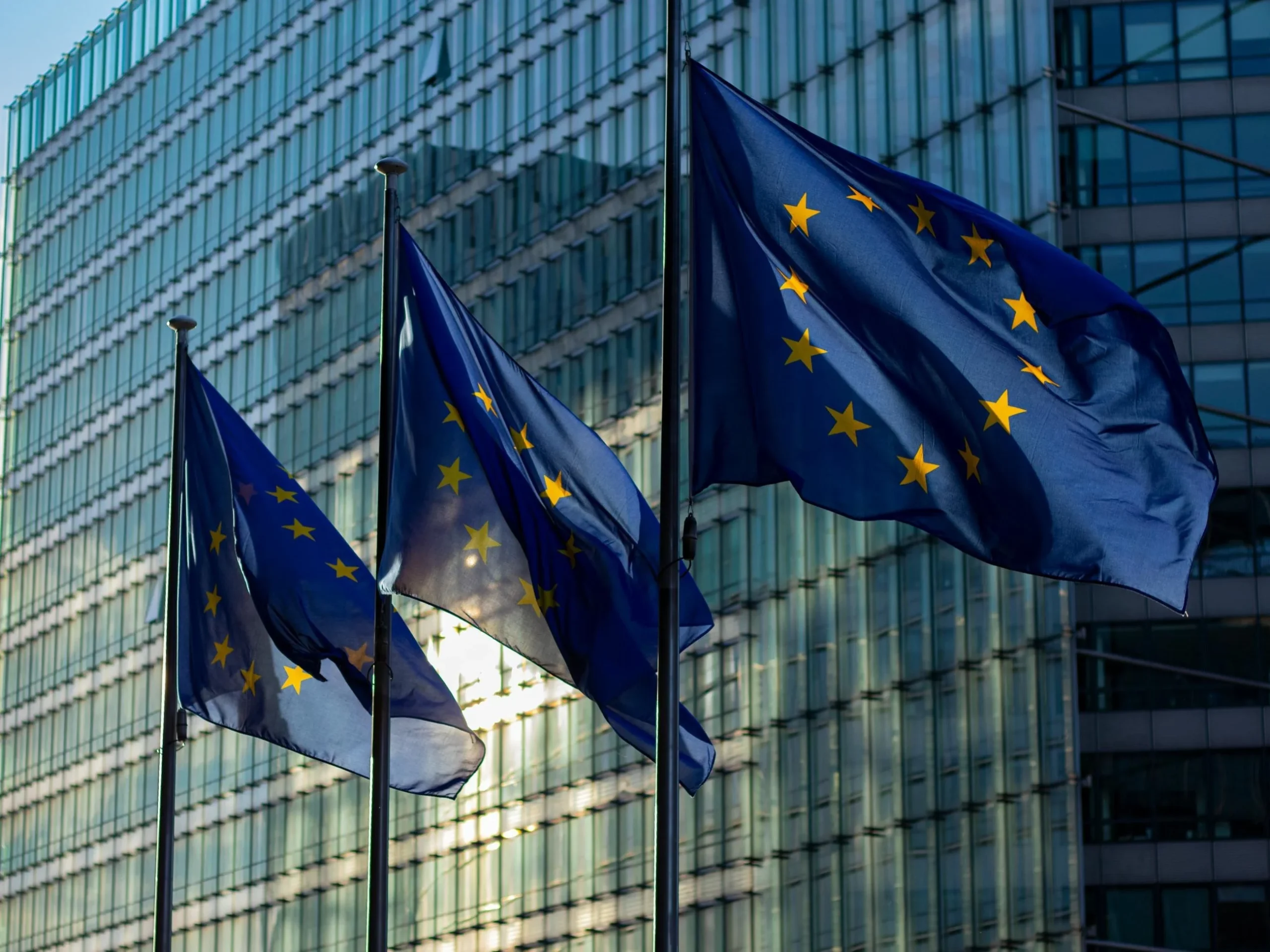 Instytucje UE pracują nad całkowitym zakazem importu gazu z Rosji. Nie wszyscy wierzą w ten scenariusz