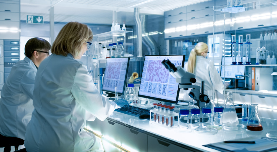 Zaawansowane prace nad terapią komórkową raka płuca na Uniwersytecie Gdańskim. Odkrycia projektu SWIFT wesprą też diagnostykę tej choroby Zaawansowane prace nad terapią komórkową raka płuca na Uniwersytecie Gdańskim. Odkrycia projektu SWIFT wesprą też diagnostykę tej choroby