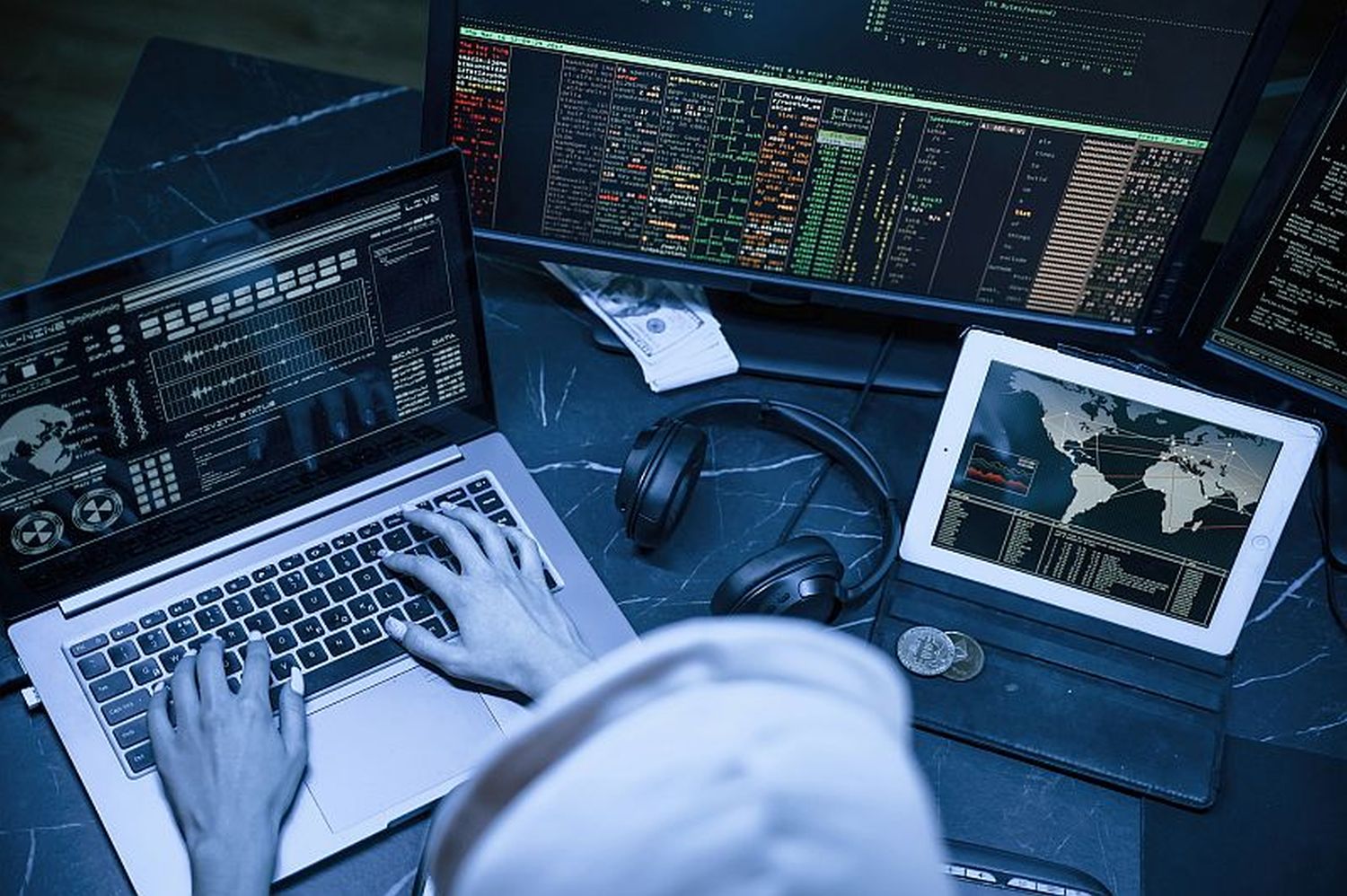 Cyberataki i dezinformacja nabierają na sile w całej UE. Dodatkowe narzędzia w walce z tymi zjawiskami to konieczność