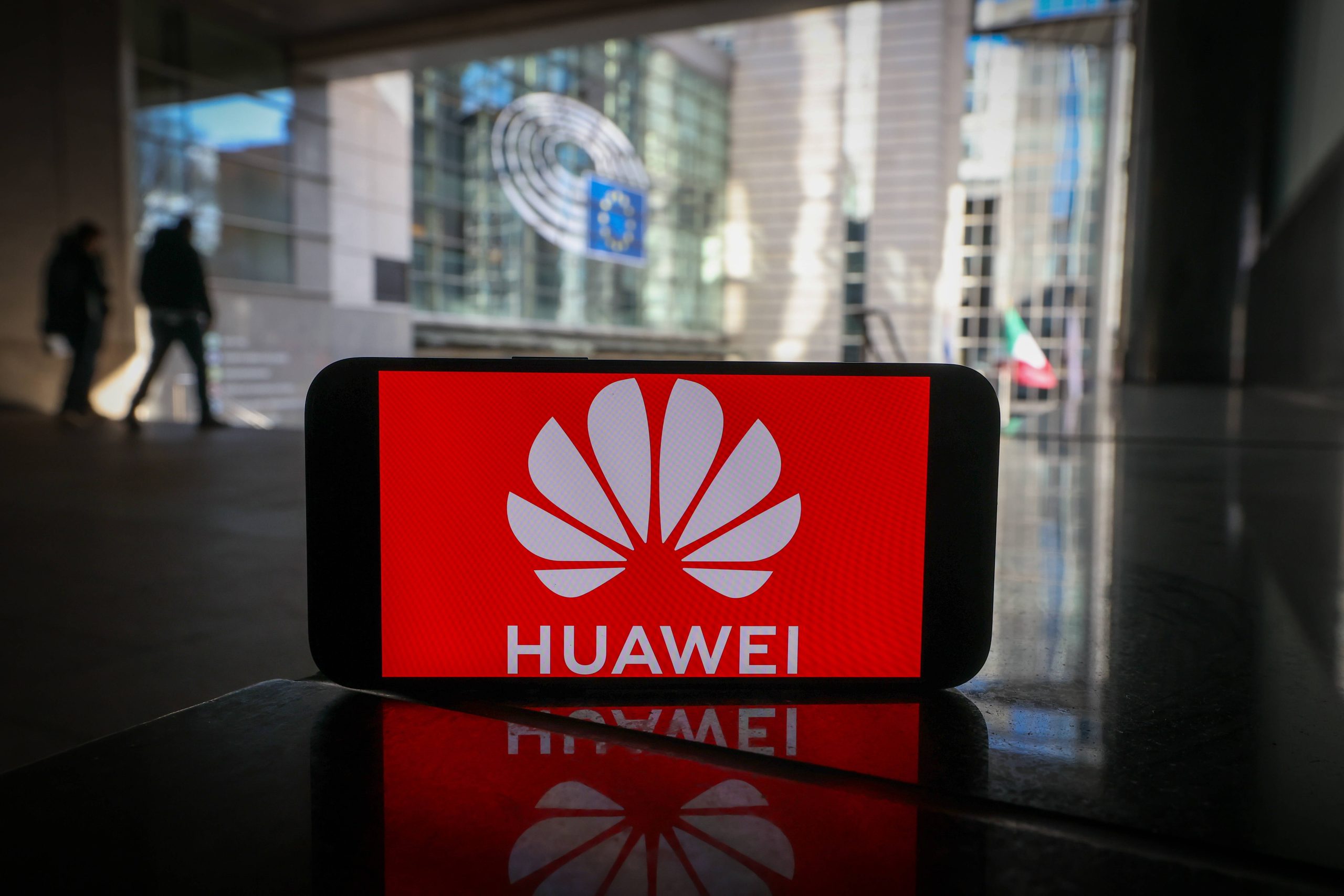 Huawei nagradza czołowych tureckich deweloperów i projektantów podczas gali nagród w Stambule