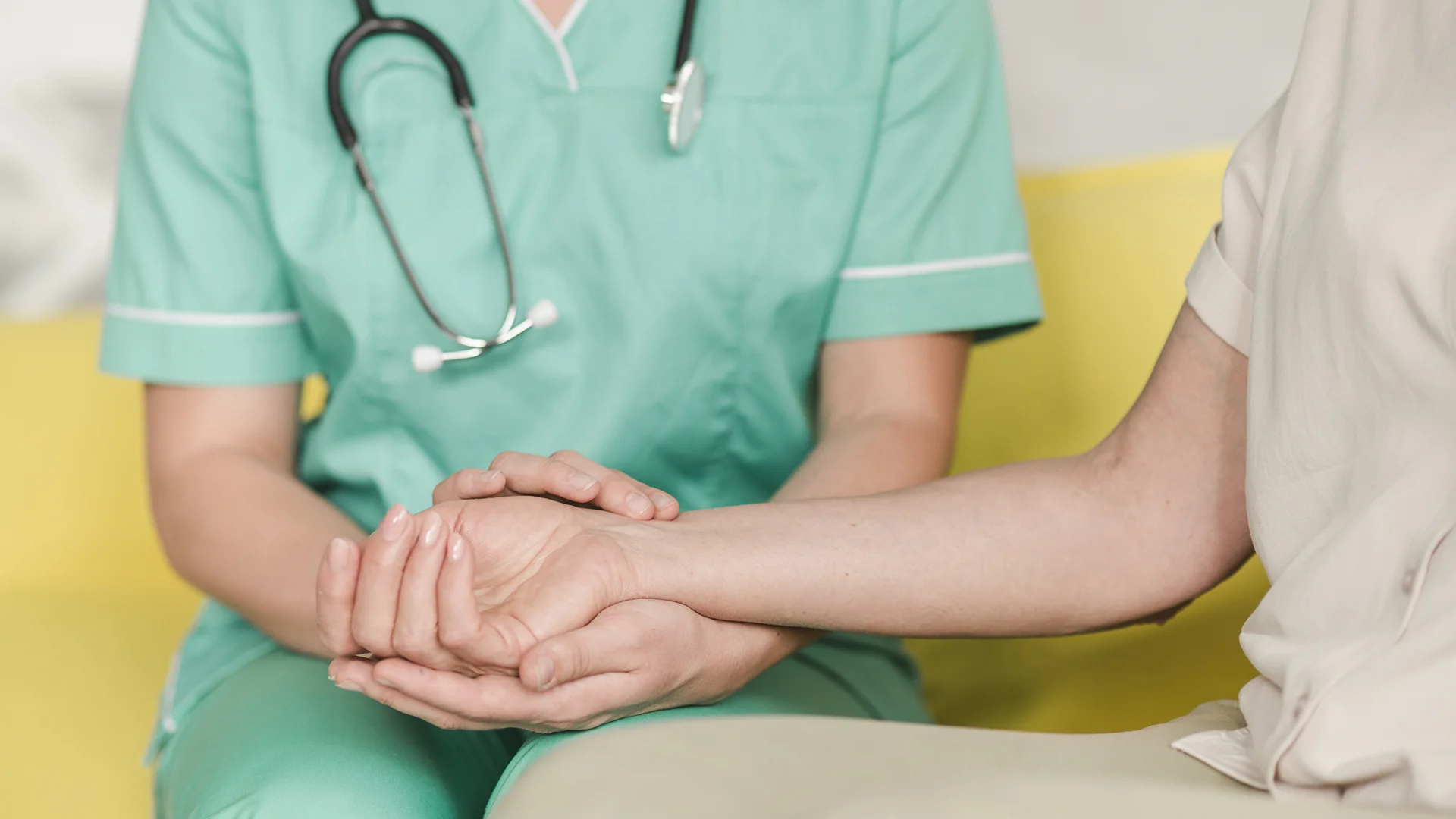Tysiące chorych w Polsce oddychają dzięki respiratorom w domu. Bez zmian w finansowaniu świadczeń nowi pacjenci pozostaną na długo w szpitalach