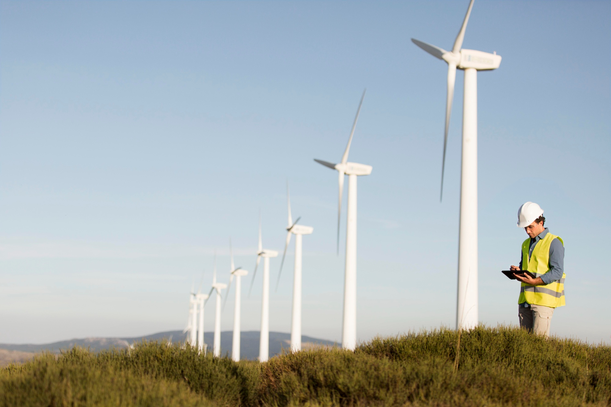 2026 rok ważny dla transformacji w energetyce. Sektor OZE czeka wiele zmian legislacyjnych i systemowych