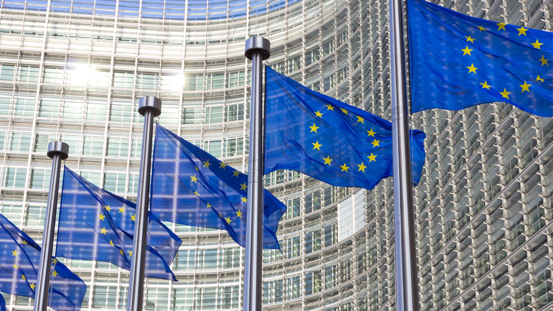 UE przyjęła nowe regulacje azylowe. Instytucja bezpiecznego państwa trzeciego ma ograniczyć presję migracyjną