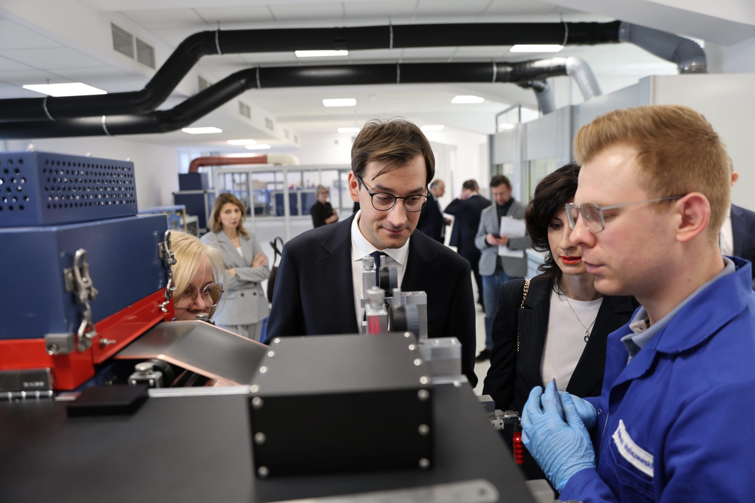 Linię pilotażową do produkcji ogniw bateryjnych za 9 mln zł uruchomił Łukasiewicz – IMN w Poznaniu