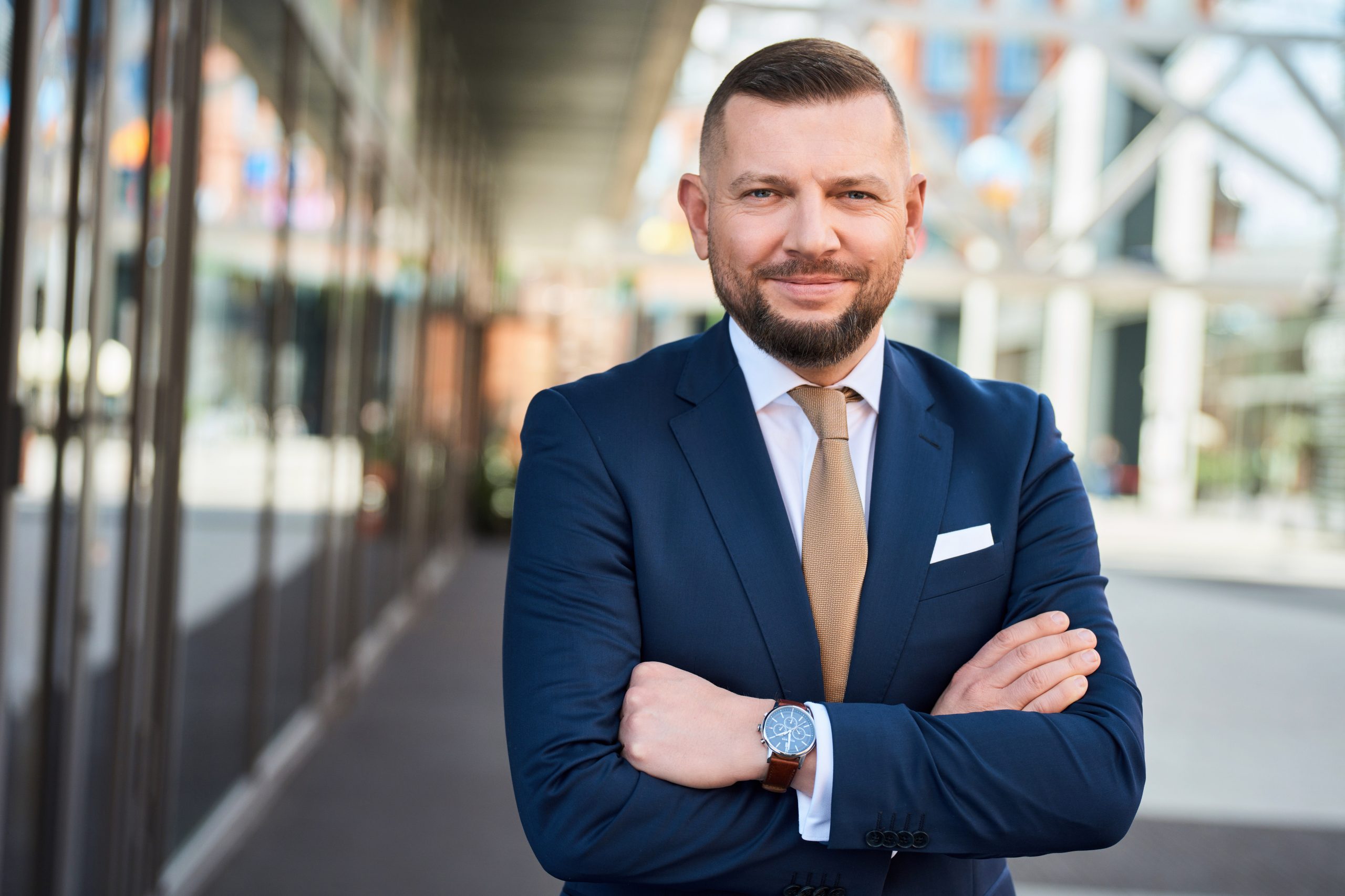Koniec wieloletnich sporów budowlanych? Nowe przepisy wymuszą mediację. Rozmawiamy z adw. Pawłem Zimińskim, partnerem zarządzającym RK Legal oraz dyrektorem departamentu nieruchomości i inwestycji