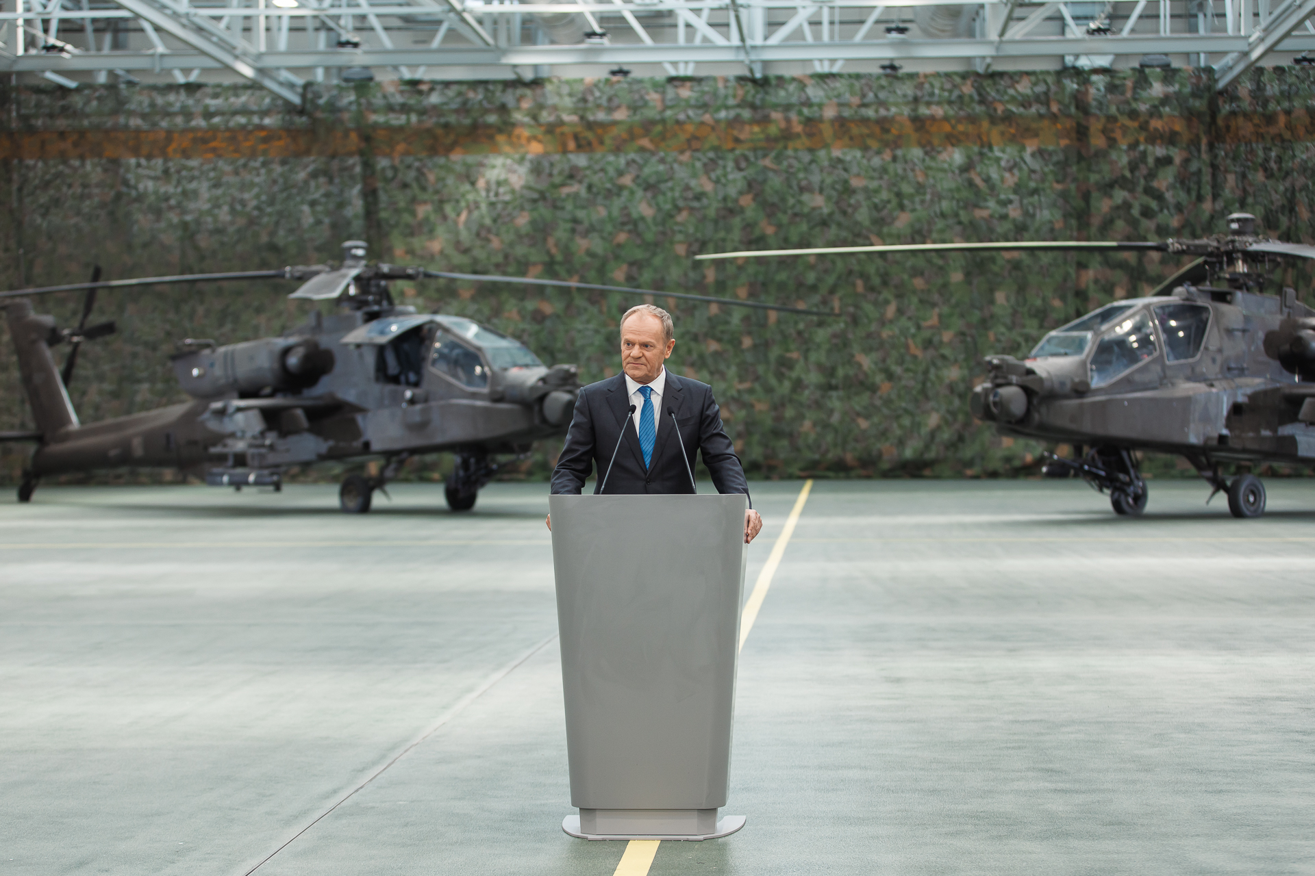 Offset 96 śmigłowców Apache – twarde decyzje w interesie Polski