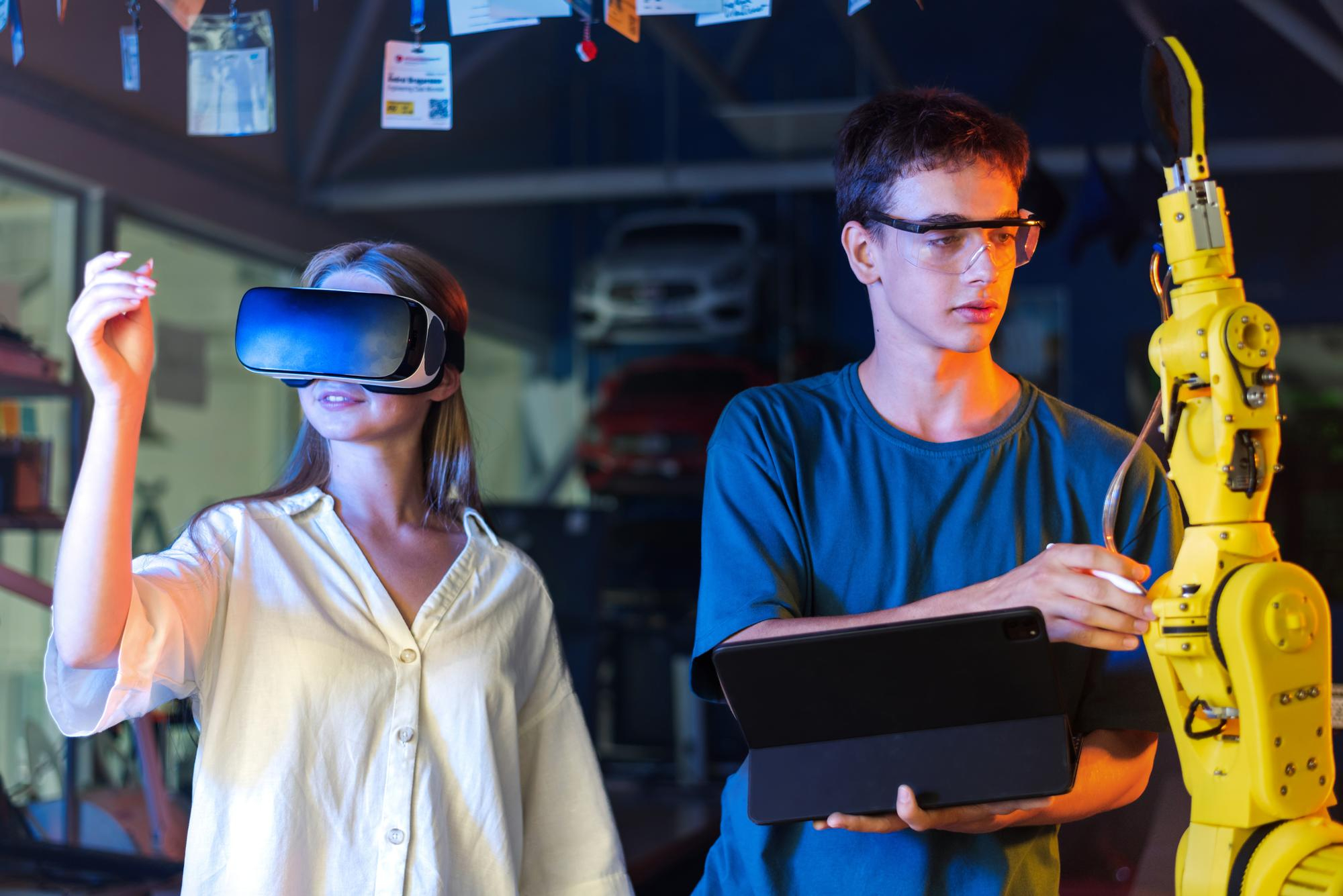 Uczelnie stawiają na AI i technologie, rozszerzają ofertę pod potrzeby rynku pracy