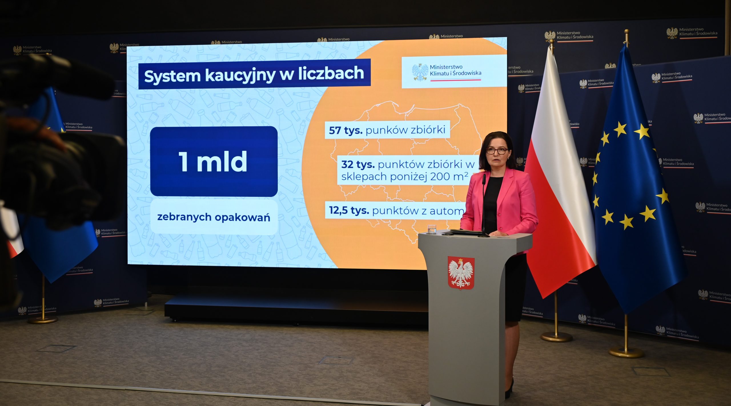 Już nie śmieci a cenne surowce. W ramach systemu kaucyjnego zebrano 1 mld pustych opakowań Już nie śmieci a cenne surowce. W ramach systemu kaucyjnego zebrano 1 mld pustych opakowań