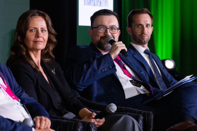 Sustainable Economy Summit: Transformacja energetyczna była głównym tematem debaty z udziałem ekspertów z PGE, Enei i NFOŚiGW.