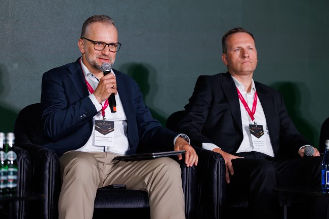 Jak współczesna firma budowlana może skutecznie redukować emisje?