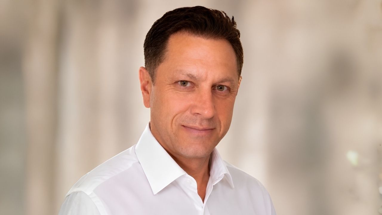 Grzegorz Latosiński nowym wiceprezesem ds. IT Poczty Polskiej Grzegorz Latosiński nowym wiceprezesem ds. IT Poczty Polskiej