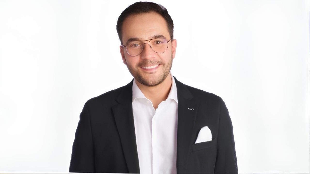 Maciej Hodowany wraca do Polski. Nowa rola w Żabce