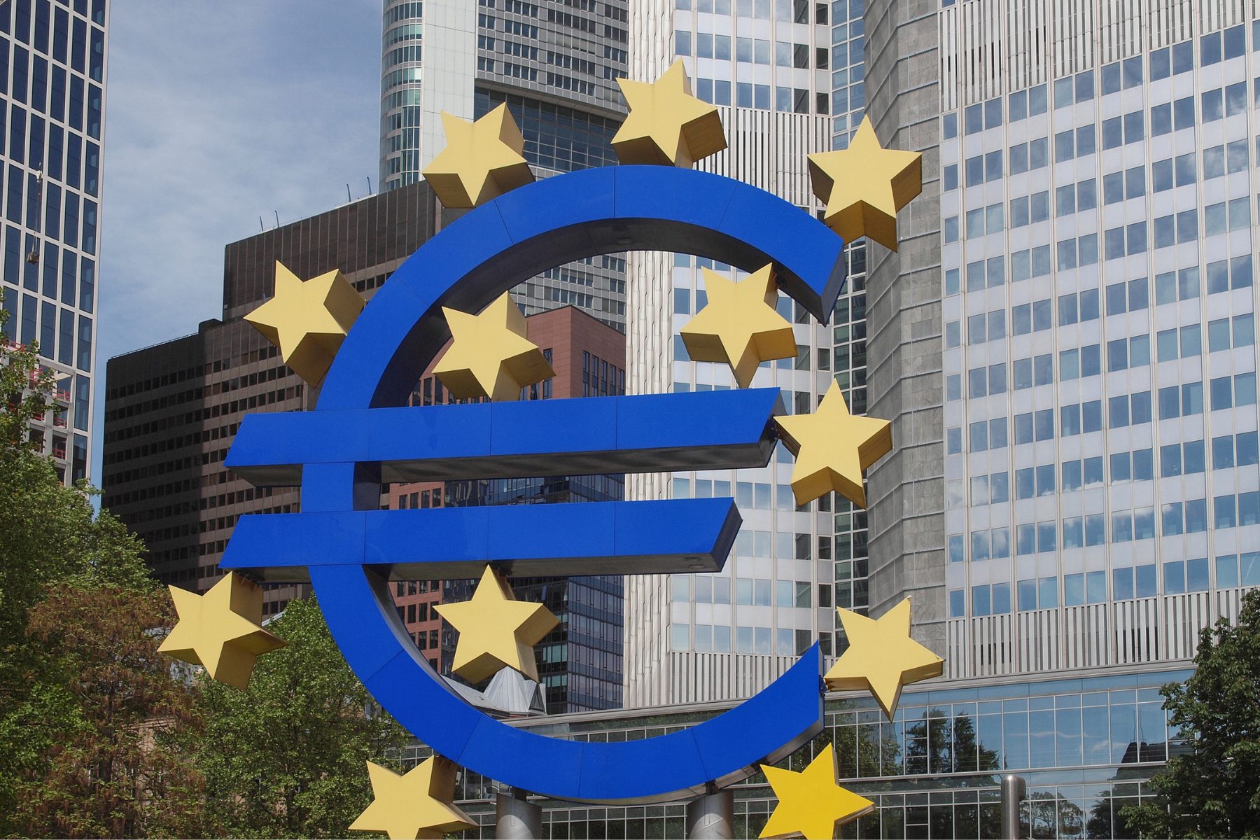 Jak zareaguje EBC?