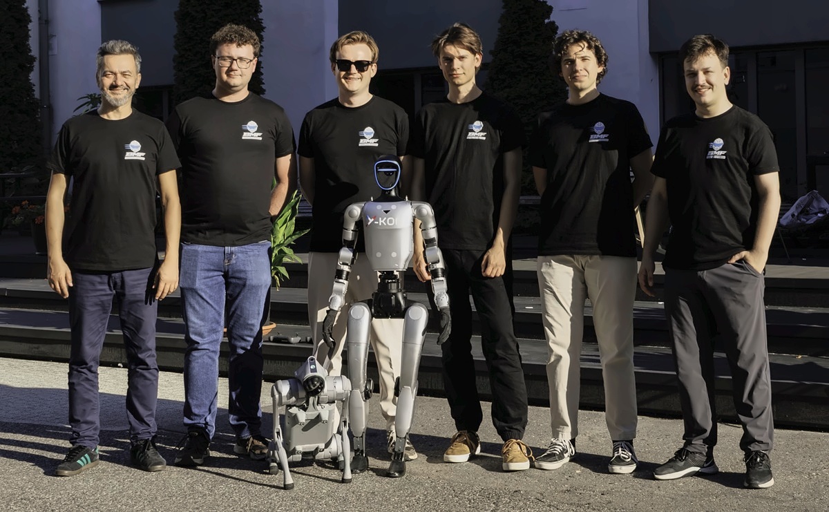 Polacy w ścisłej czołówce światowego turnieju robotów humanoidalnych