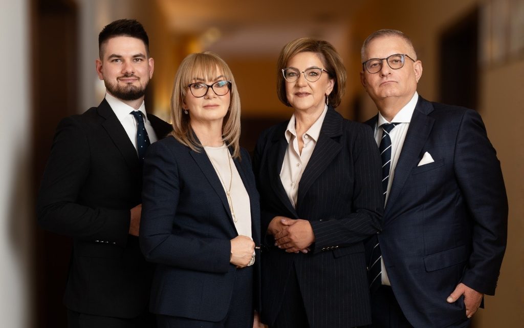 KONSEKWENTNI W REALIZACJI STRATEGII
