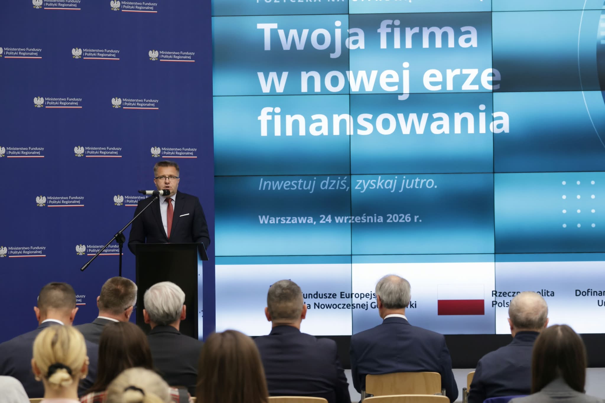 Nowe wsparcie: blisko 800 mln zł dla przedsiębiorców na cyfrową i zieloną transformację